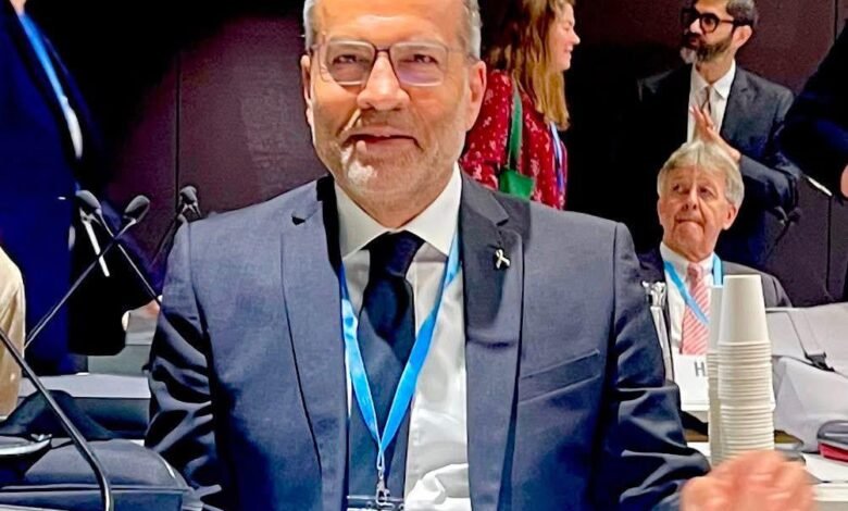 صورة واتساب بتاريخ في 12.18.14 2b96e86e