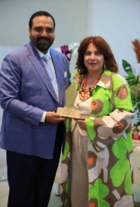 صورة واتساب بتاريخ في 12.41.31 B1e19679