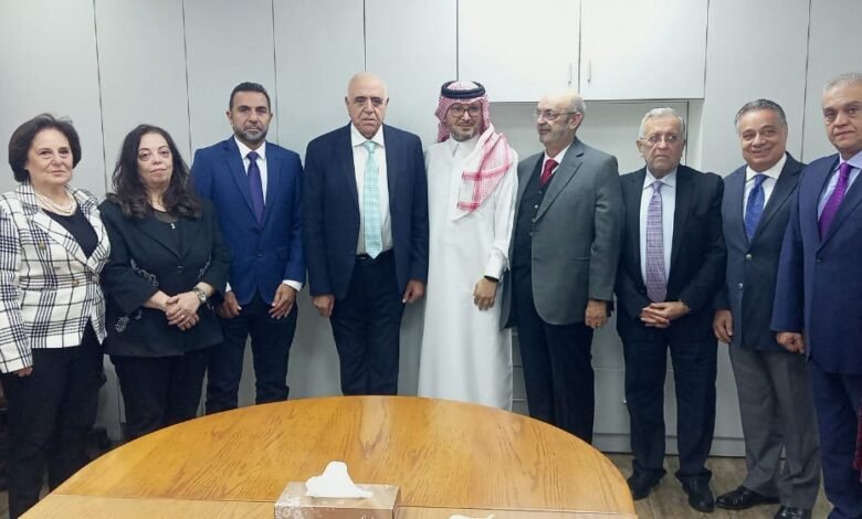 Albkhary Nkab Almhrryn