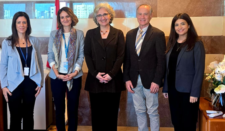 Kramy O Loydgy Korsy Aal Ras Ofd