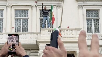 BRITAIN IRAN RIGHTS EMBASSY PROTEST
