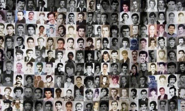 Almaatklon Fy Alsgon Alsory