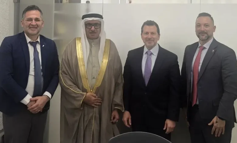 Shhad Oryys Alathad Alaarby Llthkaaa Alastnaaay