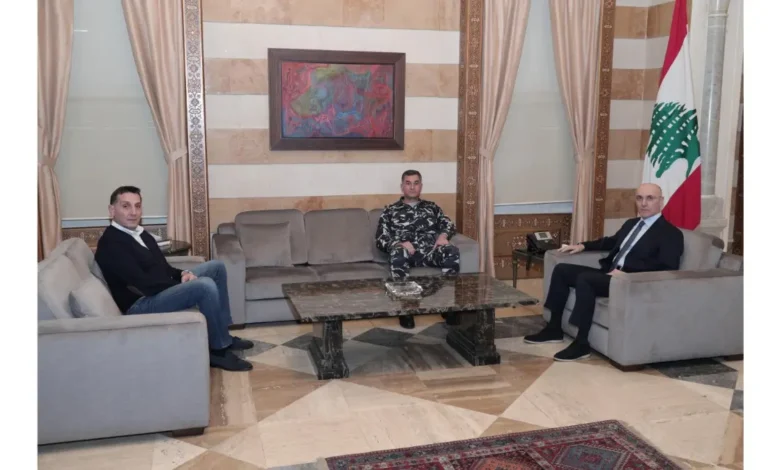 Alhgar Maa Aabd Allh Okbrsly