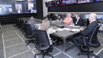 Alhgarfy Agtmaaa Aftrady Maa Almhafthyn