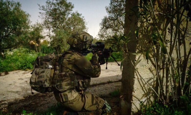 Algysh Alasrayyly Fy Algnob