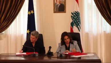 Hb Mn Alathad Alaoroby Lozar Alshoon