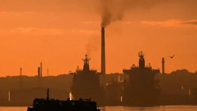 AFP A4 HT9 R7 V2 Mid Res Topshot Havana Oil Refinery Large Large