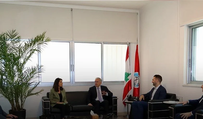 HRy MUZSak AAt TIN (1)